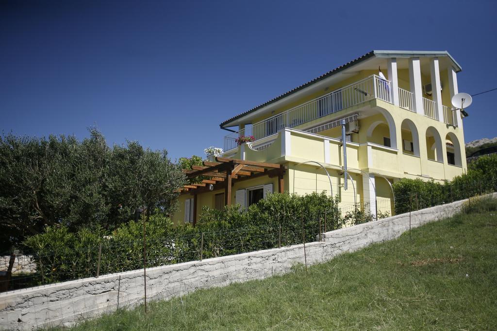 Apartments Roza Miškovići Exteriör bild