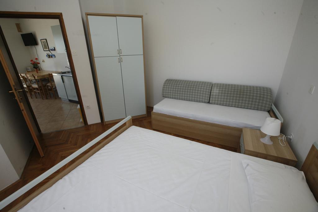 Apartments Roza Miškovići Exteriör bild
