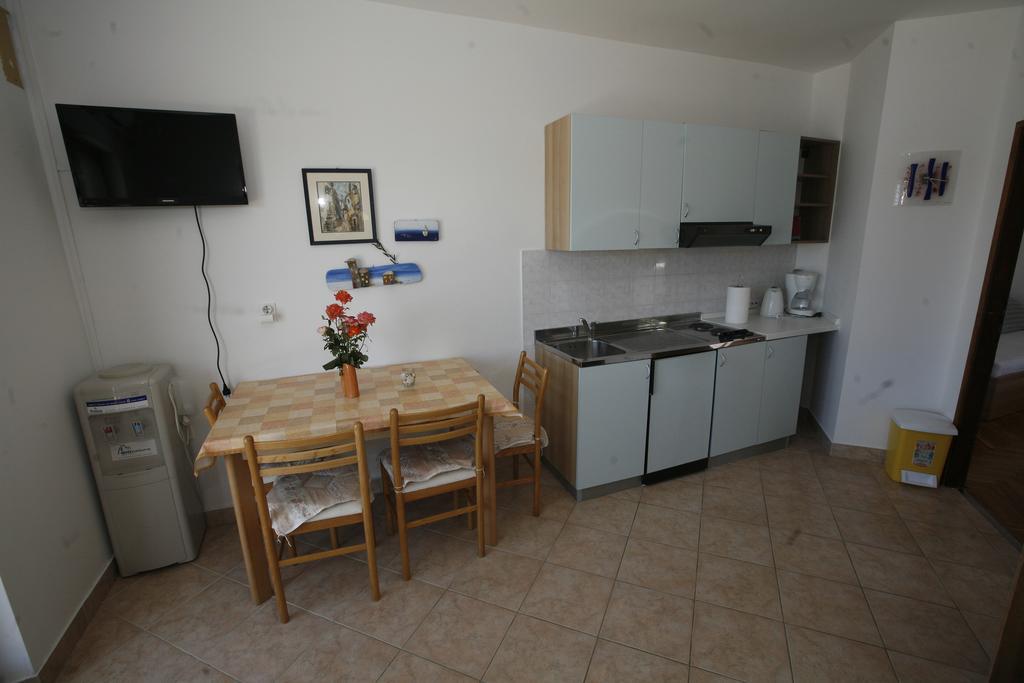 Apartments Roza Miškovići Exteriör bild