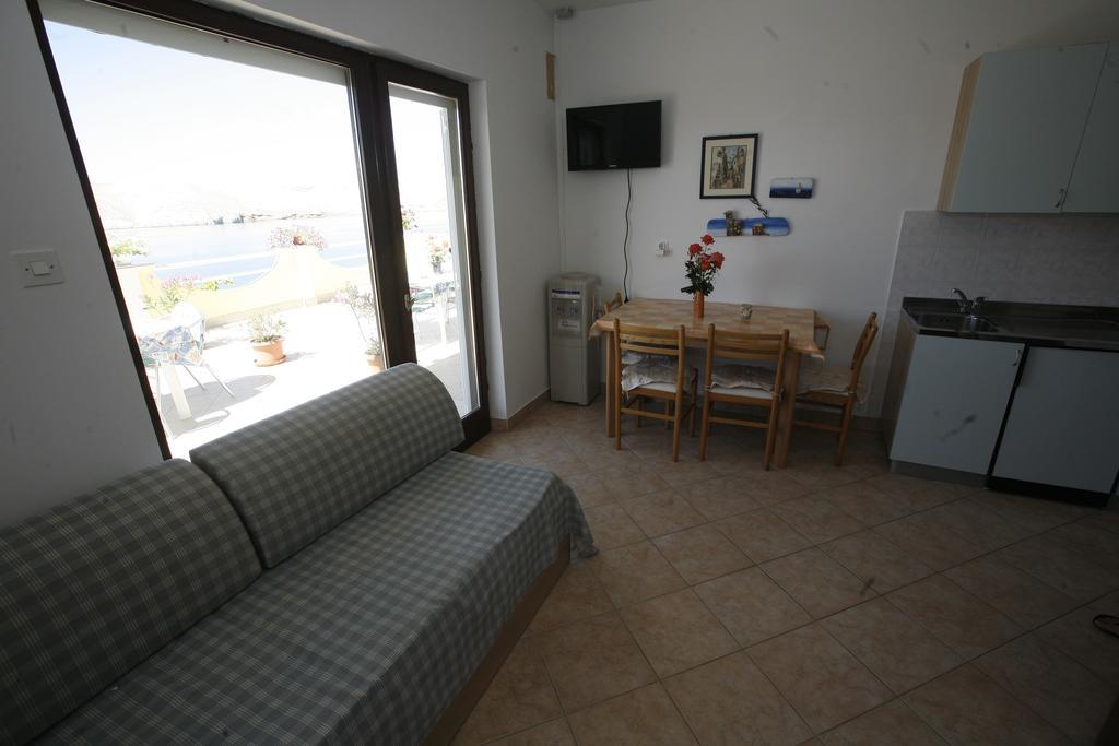 Apartments Roza Miškovići Exteriör bild