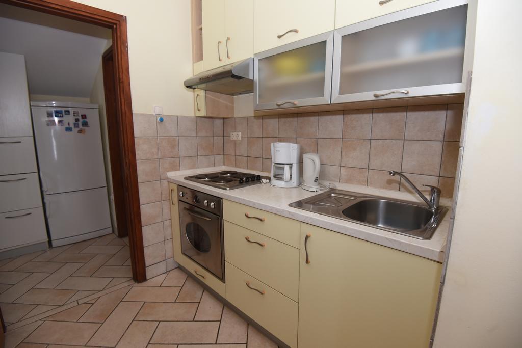 Apartments Roza Miškovići Exteriör bild